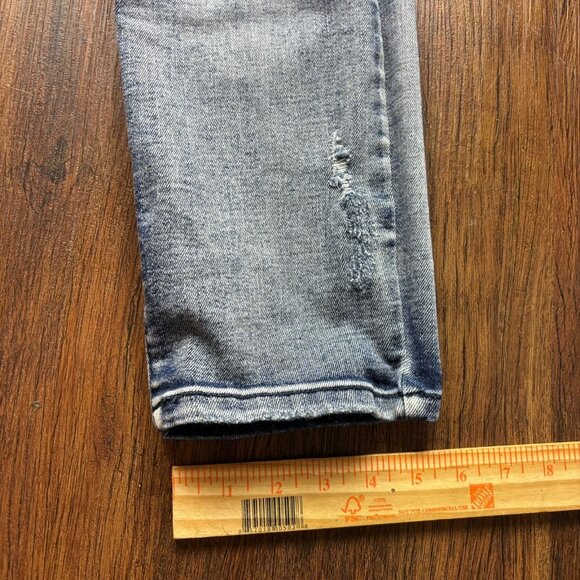 Judy Blue Boyfriend Jeans Destroyed Light Wash Women’s Size 11/30 jb82284md - Picture 10 of 11